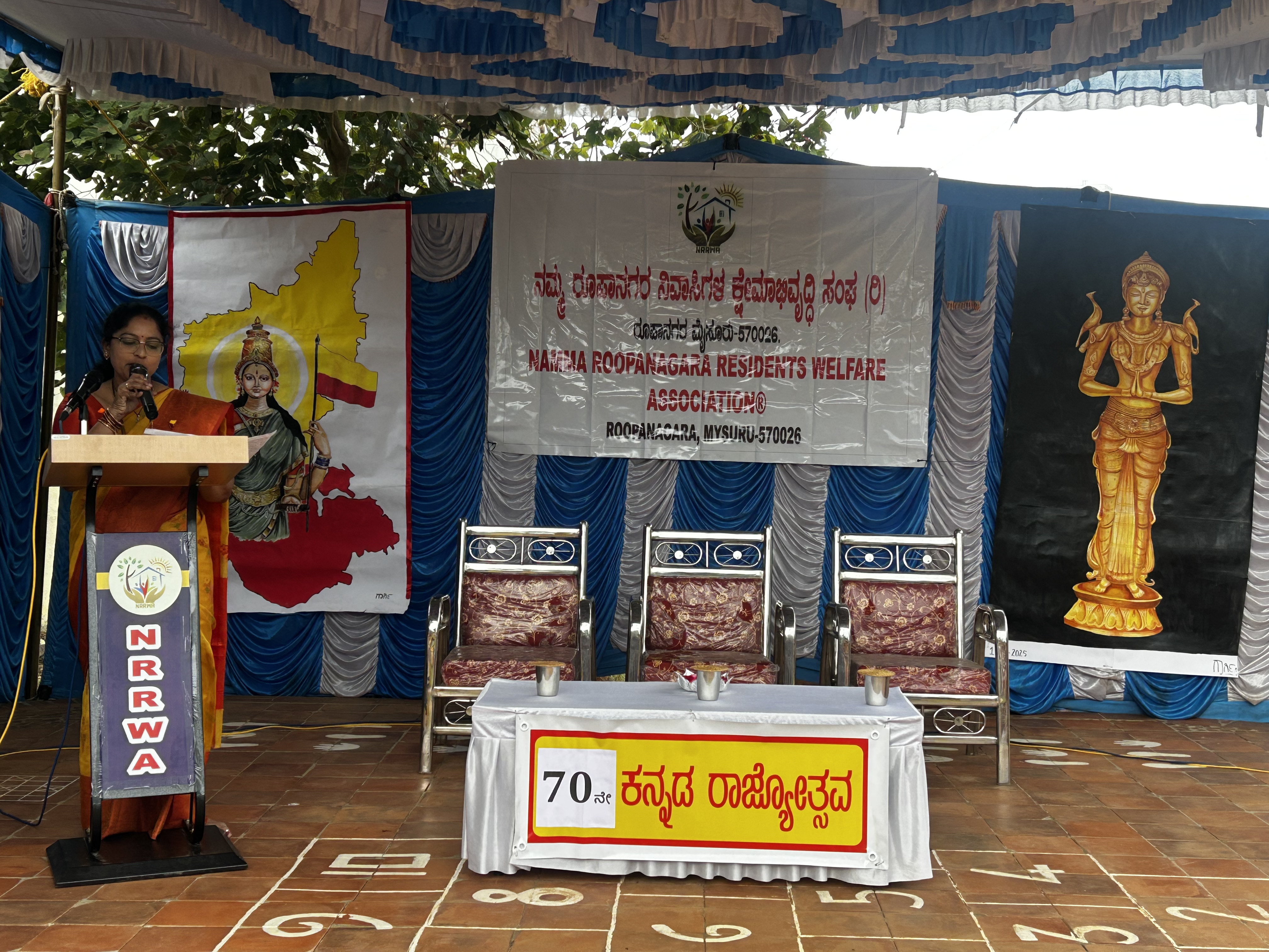 03. Smt. Raksha Prabhu compering the event