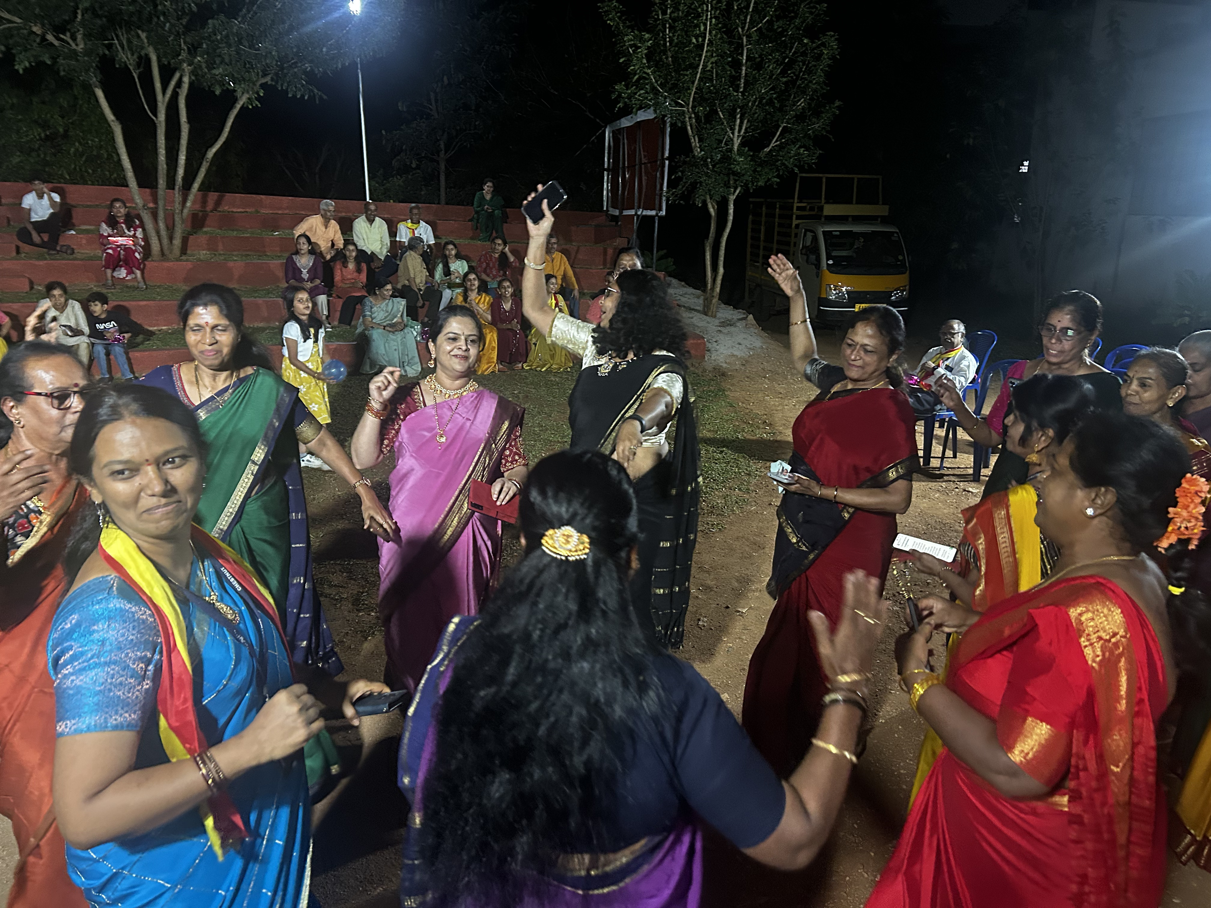 08. Thaiyekku Taa tatakita